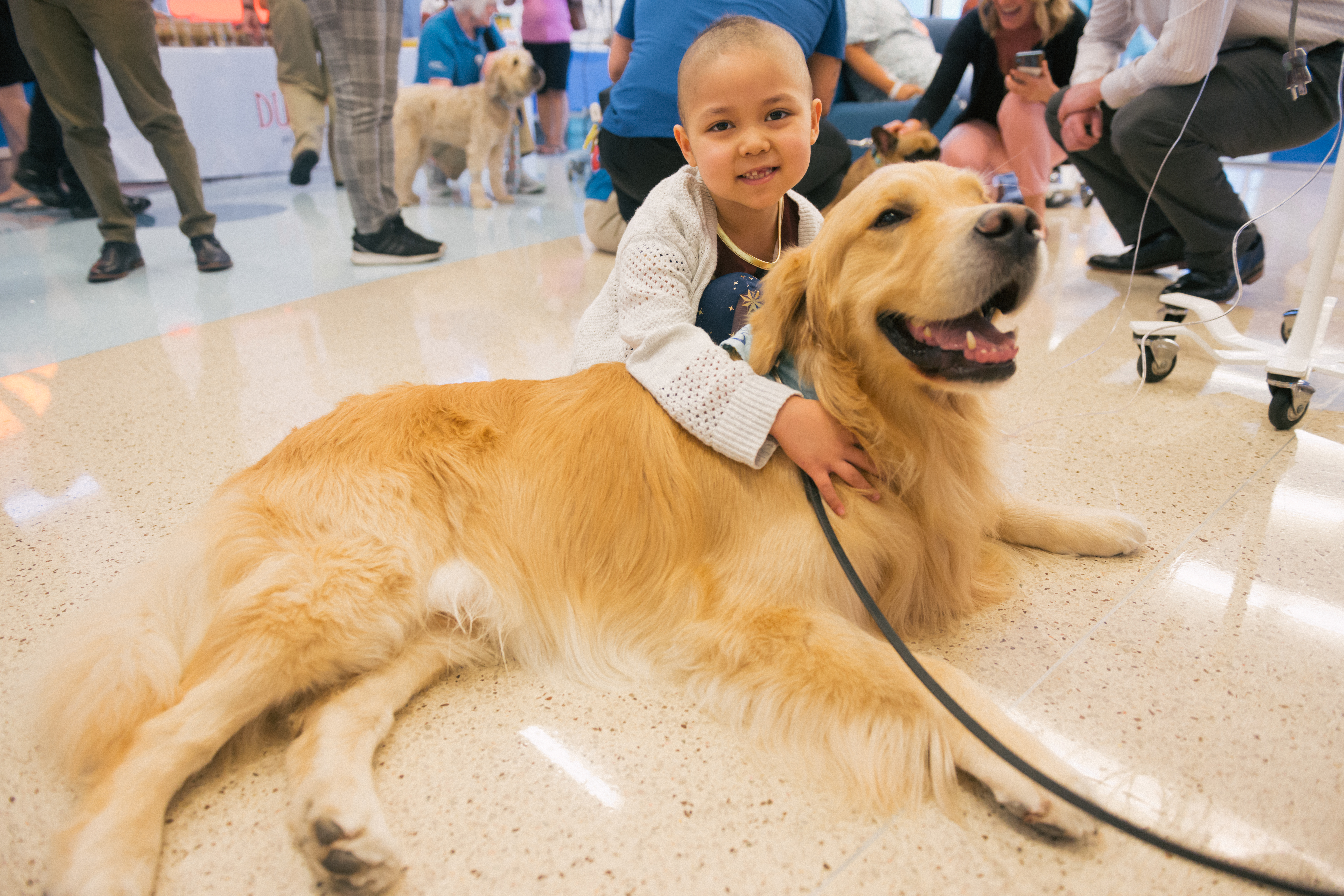 Patient with pet therapy dog
